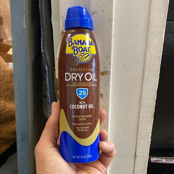 Banana Boat Protective Dry Oil SPF 25 with Coconut Oil - Picture 1 of 2